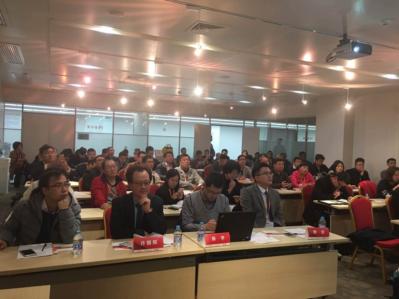 467877934190908701.jpg 好色先生视频