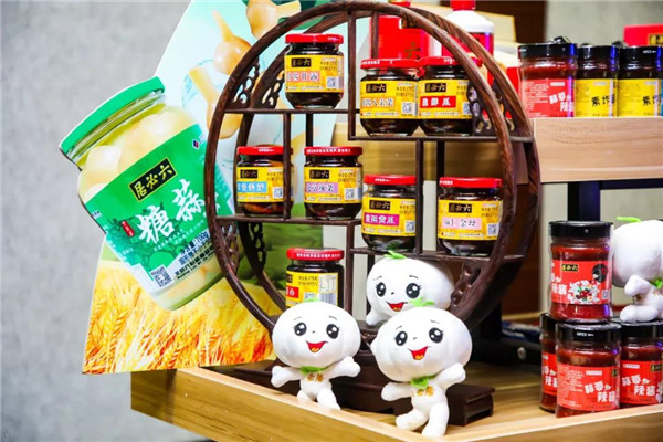 49.jpg 好色先生视频