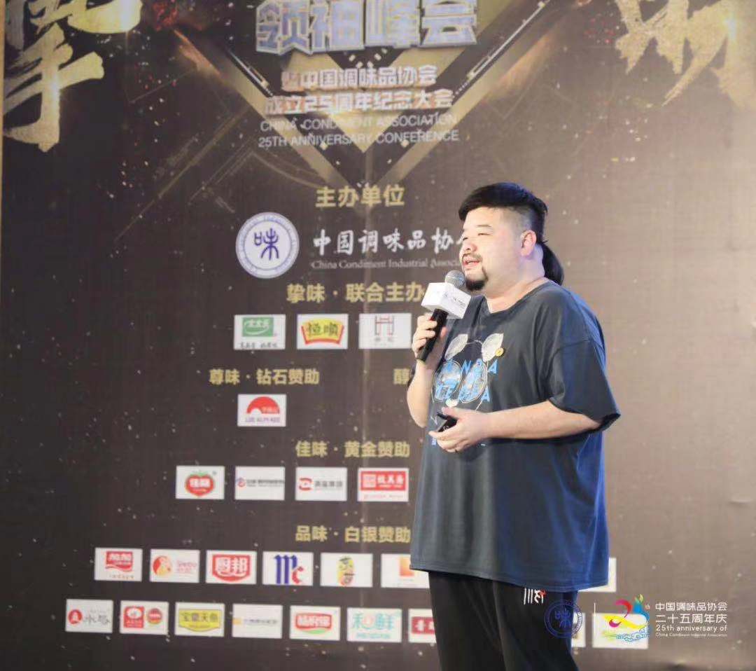 08.jpg 好色先生视频