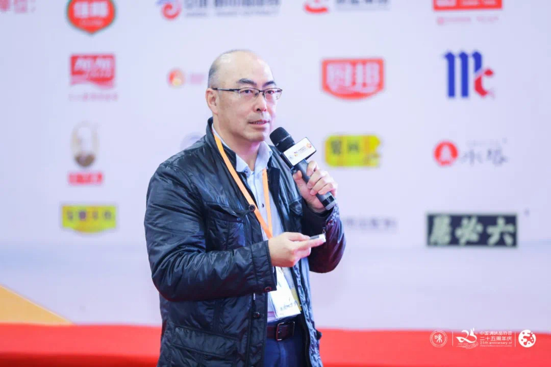 40.jpg 好色先生视频