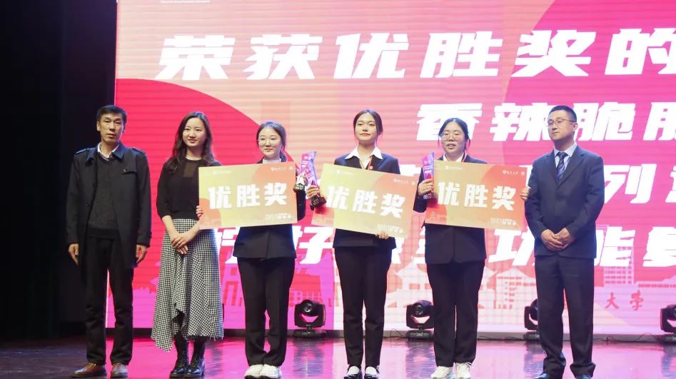 11.jpg 好色先生视频