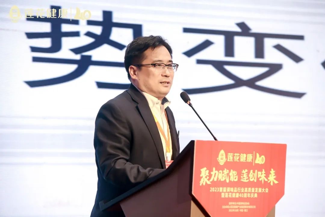 杨德龙.jpg 好色先生视频