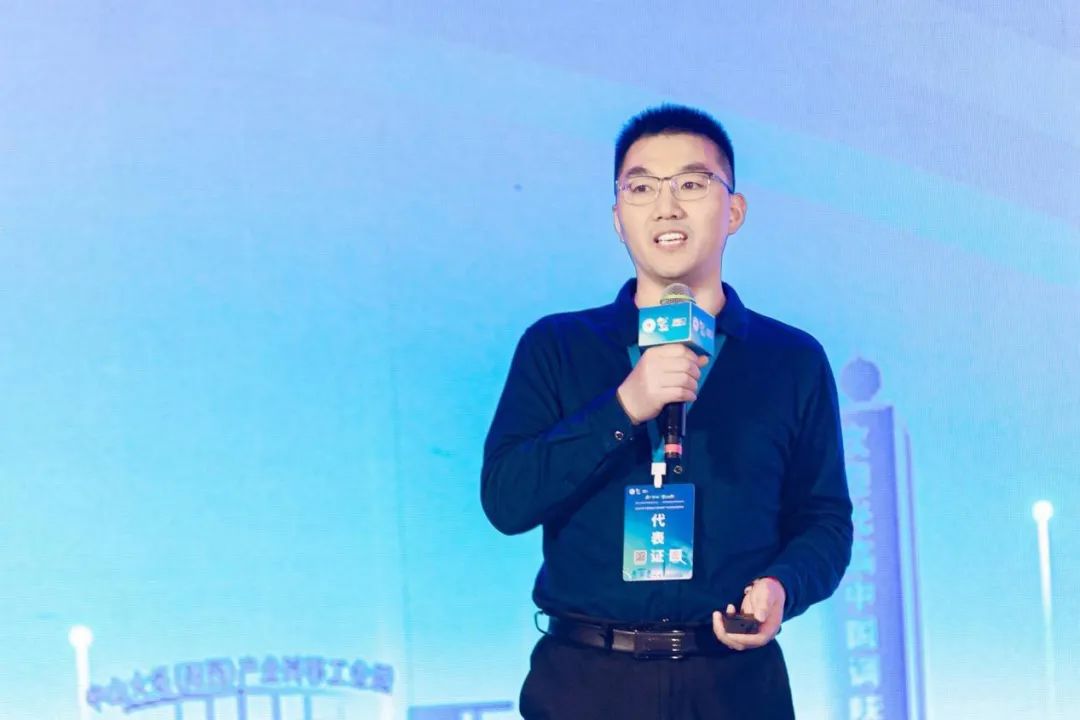 高献礼.jpg 好色先生视频